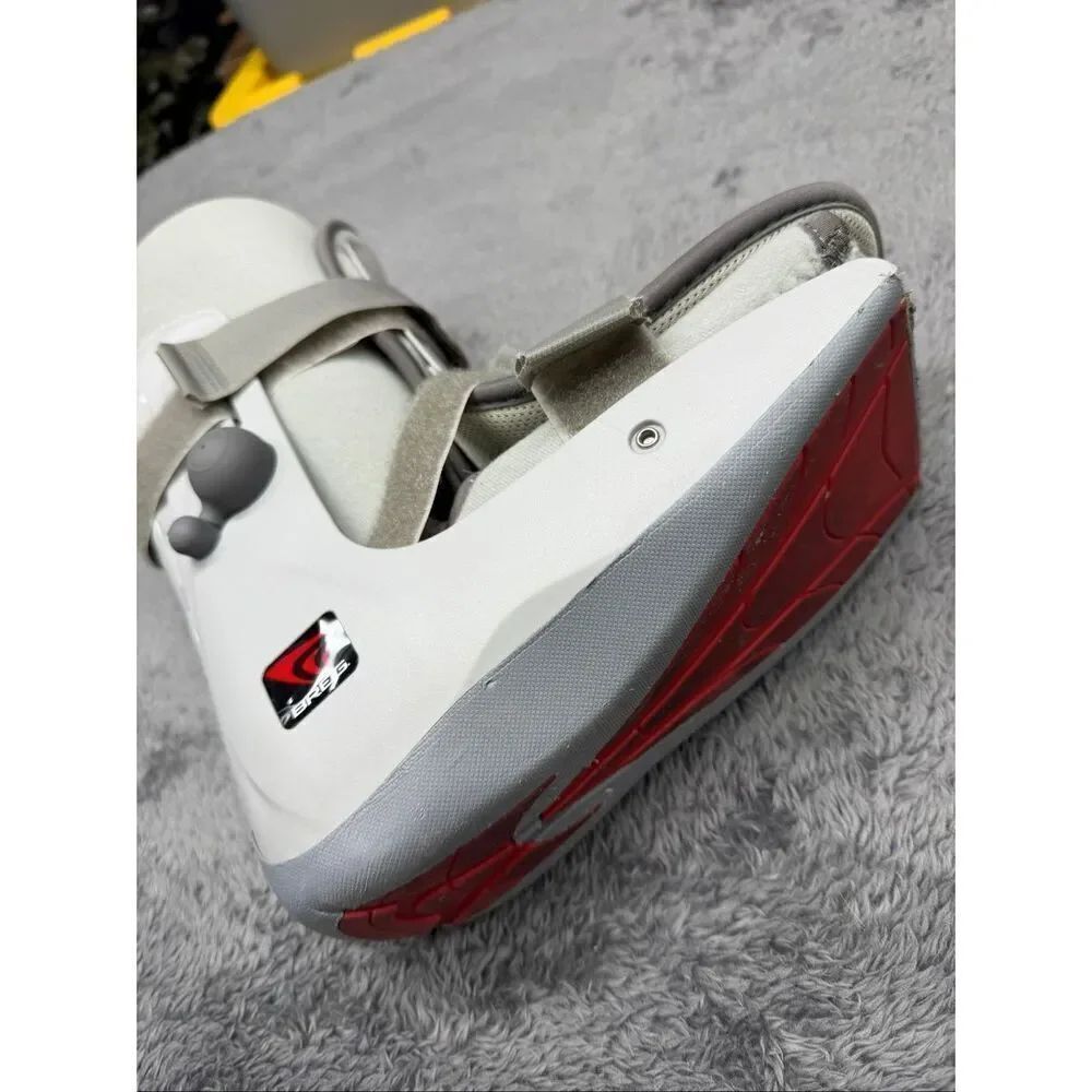 Breg Adult Small Medical Boot In Good Shape! - Picture 3 of 5